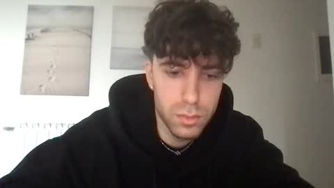 icyninesix online show from December 14, 2024, 12:01 pm