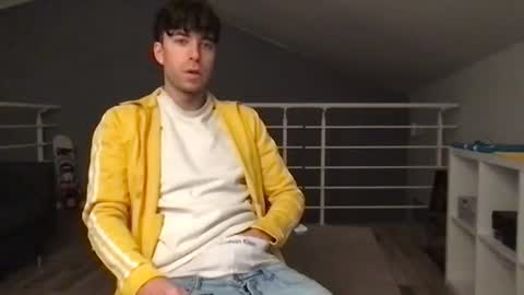 icyninesix online show from February 5, 2025, 4:59 am