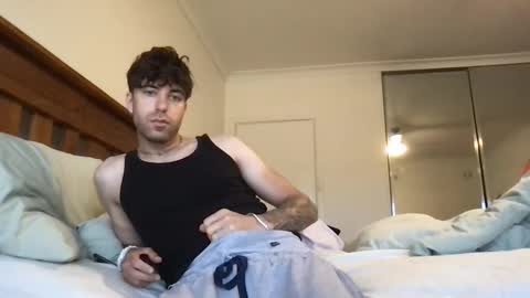 icyninesix online show from March 6, 2025, 2:19 am