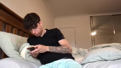 icyninesix online show from March 10, 2025, 11:49 pm