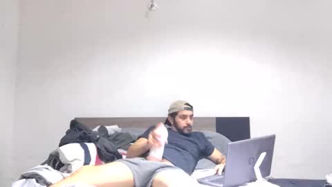 IDUCK96 online show from November 30, 2025, 11:36 am