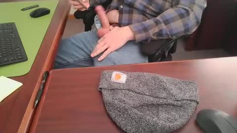 Snapshot of ifuk1stdate chatting on February 18, 2025, 6:15 pm Hung office Stud online show from February 18, 2025, 6:15 pm