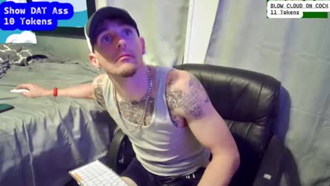 Amiri Roue online show from December 17, 2024, 8:34 am