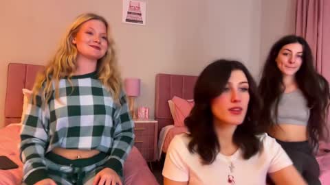 cassie online show from February 6, 2025, 7:02 am