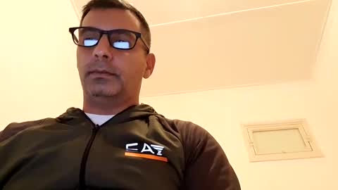 Snapshot of ihtiandar1008 chatting on January 23, 2025, 9:29 am ihtiandar1008 online show from January 23, 2025, 9:29 am