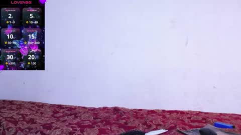 Snapshot of iim_zoee chatting on June 18, 2026, 5:17 pm ZOE online show from June 18, 2026, 5:17 pm