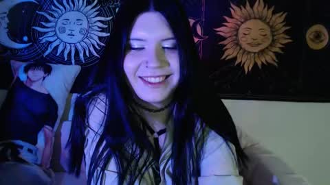 Vella online show from March 10, 2026, 7:41 pm