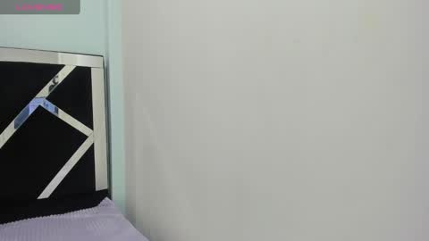 Isabella online show from October 7, 2025, 1:30 pm