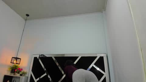 Snapshot of iisabella_noa chatting on January 19, 2026, 12:53 pm Isabella online show from January 19, 2026, 12:53 pm