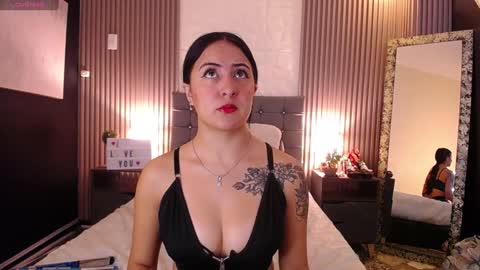 Isa online show from December 2, 2024, 1:24 pm