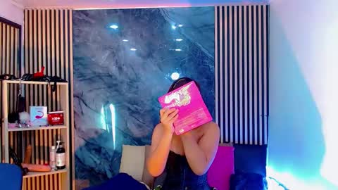 iisalombardi online show from November 1, 2025, 3:52 am