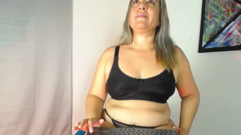  Livana  online show from January 1, 2025, 3:14 pm