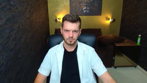 IkerGale online show from November 2, 2025, 11:12 am