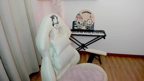 Snapshot of iki_mei chatting on June 24, 2026, 11:04 pm Maria online show from June 24, 2026, 11:04 pm