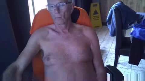 ikwiljeneuken123 online show from May 4, 2026, 4:30 am