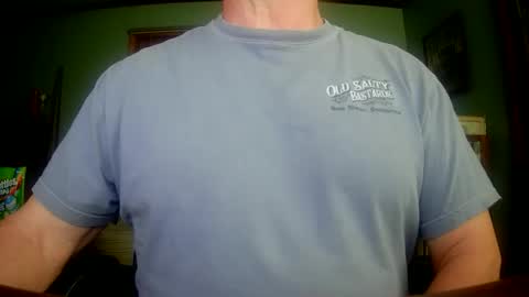 Snapshot of il_undercover chatting on May 26, 2026, 10:11 am il_undercover online show from May 26, 2026, 10:11 am