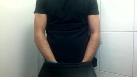 Snapshot of ilcaponero chatting on March 29, 2026, 11:49 pm ilcaponero online show from March 29, 2026, 11:49 pm