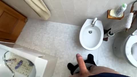 Snapshot of ilconte81 chatting on December 23, 2024, 1:45 pm ilconte81 online show from December 23, 2024, 1:45 pm