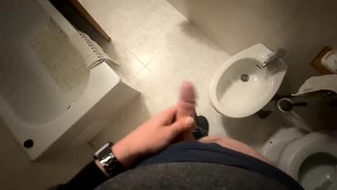 Snapshot of ilconte81 chatting on January 26, 2025, 11:29 pm ilconte81 online show from January 26, 2025, 11:29 pm