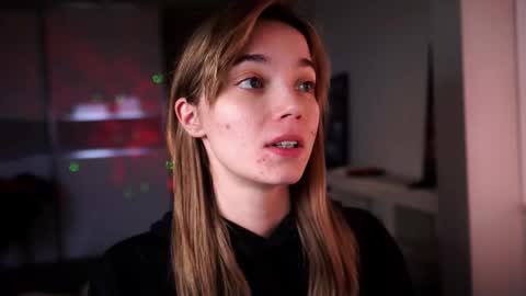 ileanacampbel online show from October 24, 2025, 4:20 am