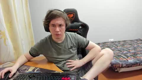 Snapshot of iliaskrislove chatting on September 19, 2025, 7:03 pm iliaskris online show from September 19, 2025, 7:03 pm