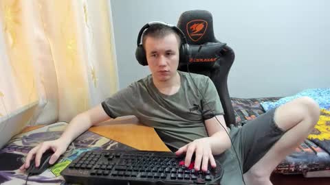 Snapshot of iliaskrislove chatting on October 22, 2025, 10:15 am iliaskris online show from October 22, 2025, 10:15 am