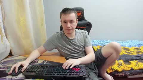 Snapshot of iliaskrislove chatting on October 28, 2025, 12:19 pm iliaskris online show from October 28, 2025, 12:19 pm