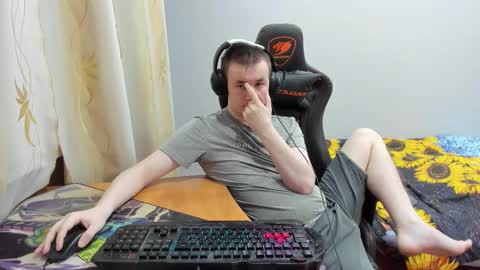 Snapshot of iliaskrislove chatting on October 31, 2025, 3:07 am iliaskris online show from October 31, 2025, 3:07 am