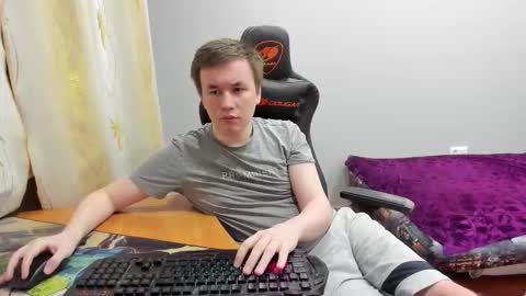 iliaskris online show from December 14, 2025, 1:11 am