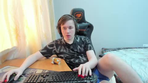 iliaskris online show from April 7, 2026, 4:24 am