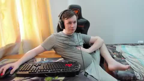 iliaskris online show from June 28, 2026, 12:33 pm