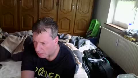 Snapshot of iliebetight chatting on February 5, 2026, 10:09 am iliebetight online show from February 5, 2026, 10:09 am