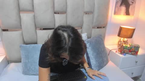 ILY   online show from December 12, 2024, 9:30 am