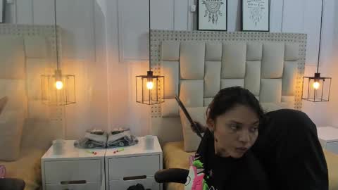 ILY   online show from December 17, 2024, 1:29 am