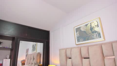 ILY   online show from December 29, 2024, 2:21 pm