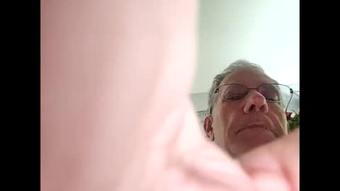 Snapshot of illshowmine1 chatting on September 18, 2025, 12:34 am illshowmine1 online show from September 18, 2025, 12:34 am