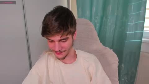 Snapshot of illusions888 chatting on February 14, 2025, 7:49 am D-Illusion online show from February 14, 2025, 7:49 am