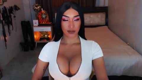 Snapshot of illustriousstar27 chatting on November 7, 2025, 5:40 am madison online show from November 7, 2025, 5:40 am