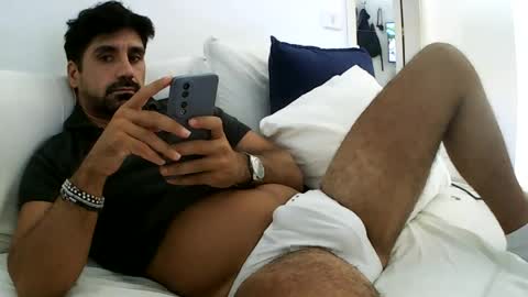 ilmangj90 online show from July 21, 2026, 3:25 pm