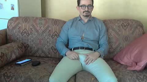 Snapshot of ilovecuteguy79 chatting on May 22, 2026, 5:25 am ilovecuteguy79 online show from May 22, 2026, 5:25 am