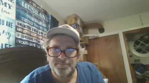 ilovetoshowoffagain online show from November 7, 2025, 11:38 pm