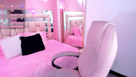 Ange online show from November 24, 2025, 2:28 pm