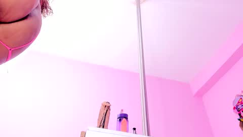 im_a_slut40 online show from December 30, 2024, 3:02 pm