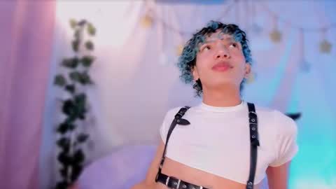 Alejo independent model   online show from September 30, 2025, 2:38 am