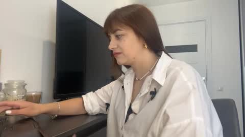 Alisa online show from September 19, 2025, 7:10 am