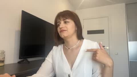 Alisa online show from September 25, 2025, 7:01 am