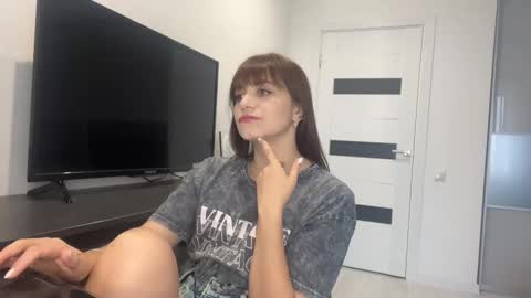 Alisa online show from September 30, 2025, 7:46 am