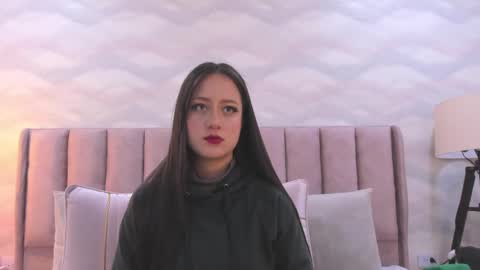 Caro   online show from February 21, 2025, 4:07 am