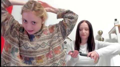 Blonde and Brunette or Ashley and Ellis online show from November 5, 2025, 8:25 am