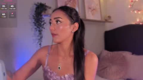 Isa online show from September 18, 2025, 10:01 pm